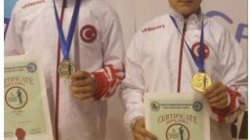 Kağıtsporlu Karateciler Sırbistan&rsquo;dan İki Derece İle D&ouml;nd&uuml;