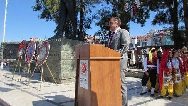 Ayvalık&rsquo;ta İlk Kurşunun Yıl D&ouml;n&uuml;m&uuml; Coşkuyla Kutlandı 2