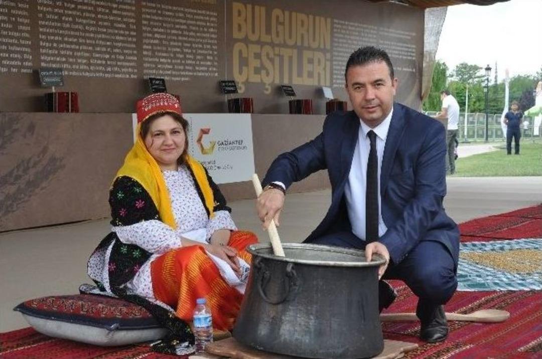 Şirehangrub Y&ouml;netim Kurulu Başkanı Eyy&uuml;b Kavas: