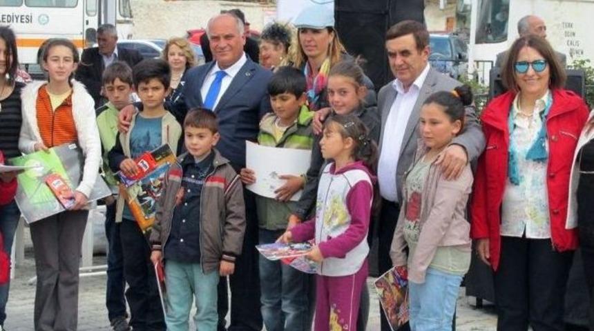 Han&rsquo;da Bahar &Ccedil;i&ccedil;ekleri 2. Sanat Ve K&uuml;lt&uuml;r Festivali Yapıldı