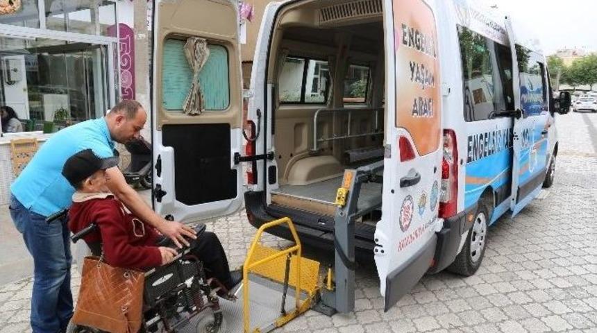 Engelleri Kaldıran Ara&ccedil; Yenilenen Y&uuml;z&uuml;yle Hizmette