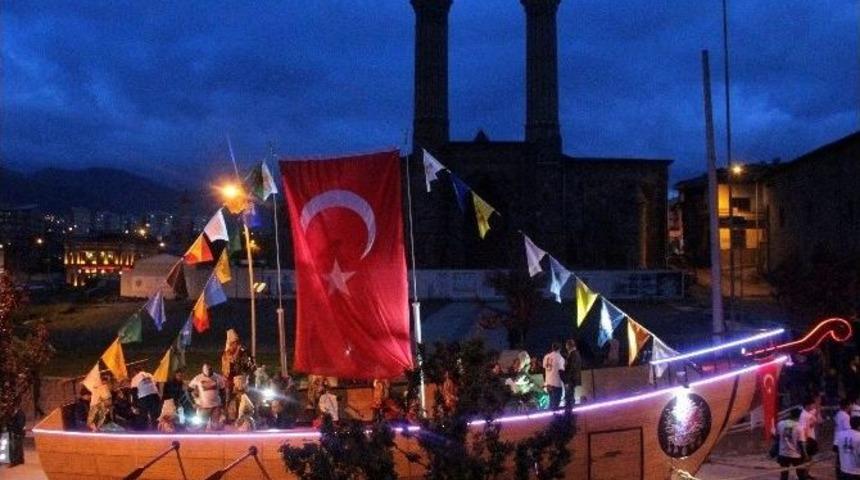 Erzurum&rsquo;da Gemiyi Karadan Y&uuml;r&uuml;tt&uuml;ler