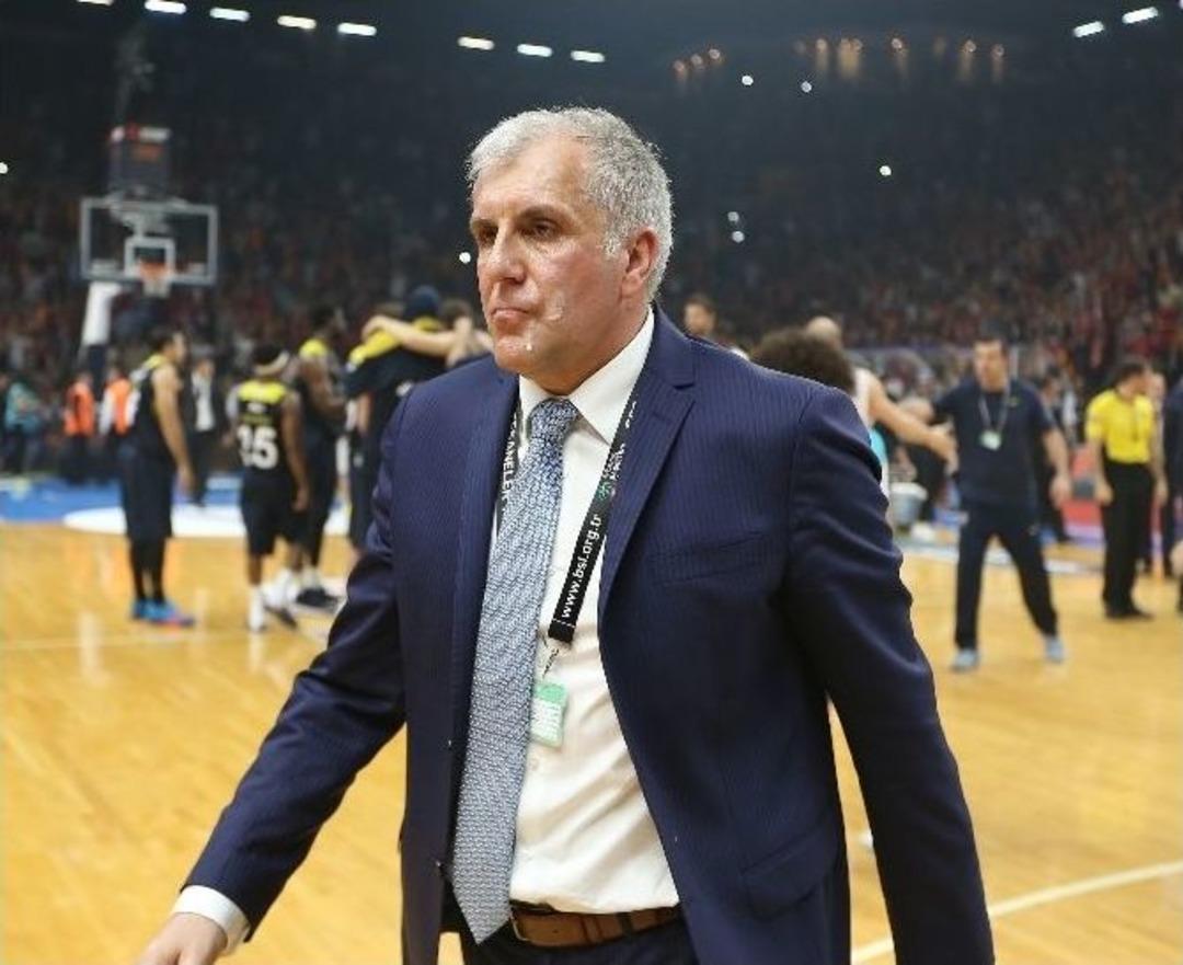 Fenerbah&ccedil;e&rsquo;den Olaylı Ma&ccedil; Sonrası Sert A&ccedil;ıklama: "bu K&uuml;stahlık Cezasız Kalmamalı"