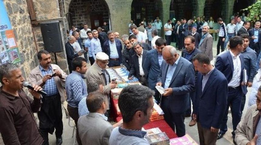 Siverek Belediyesinden 1. Kitap G&uuml;nleri Etkinliği