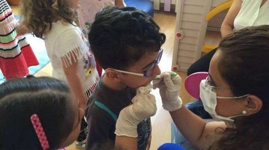 Minikler Ağız Ve Diş Sağlığı Taramasından Ge&ccedil;ti