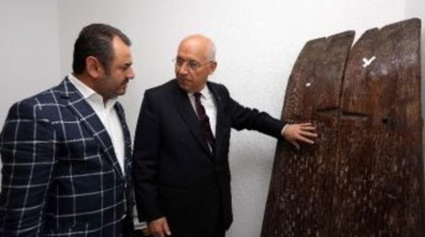 Başkan Yaşar Kolanlı K&ouml;y&uuml; Derneğini A&ccedil;tı