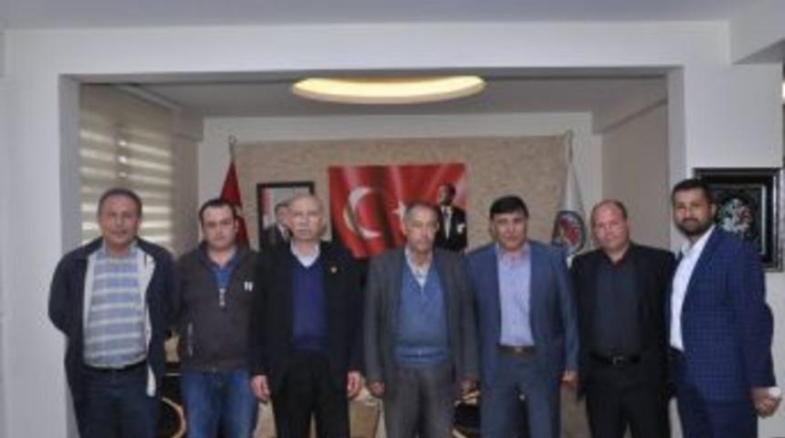 Muhtarlar Belediyeden Huzurevi İstedi