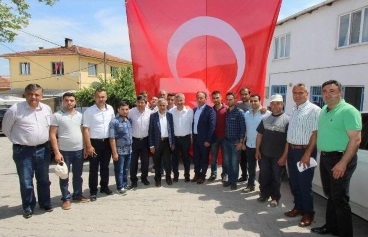 &Ccedil;altepe Ve Hatıplar&rsquo;da Hayır Yemeği