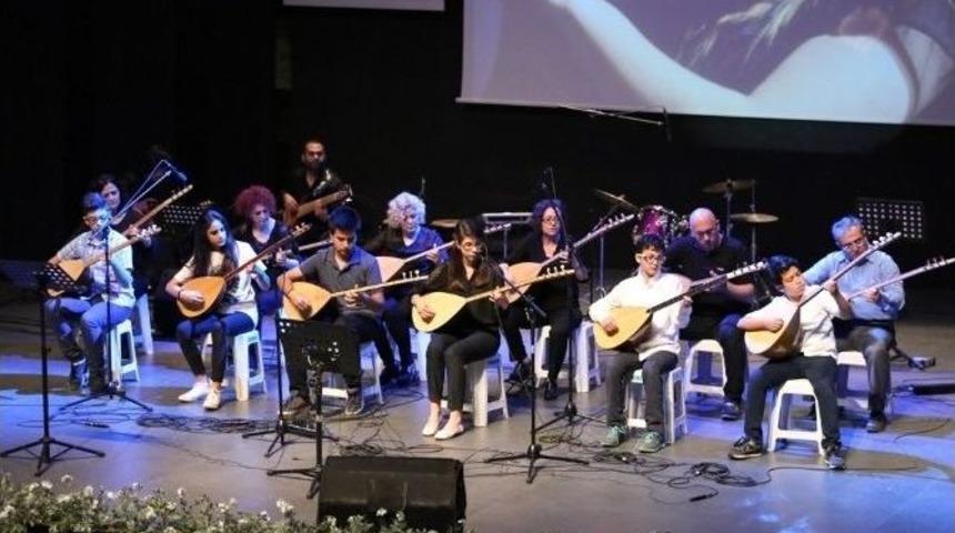 Nil&uuml;fer&rsquo;in Gen&ccedil; Yeteneklerinden Konser