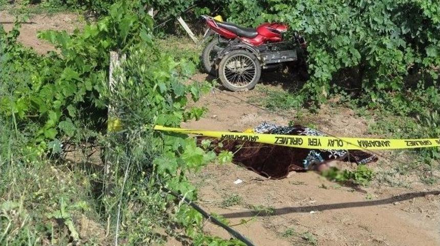 Motosikletle &Uuml;z&uuml;m Bağlarına U&ccedil;tu: 1 &Ouml;l&uuml;