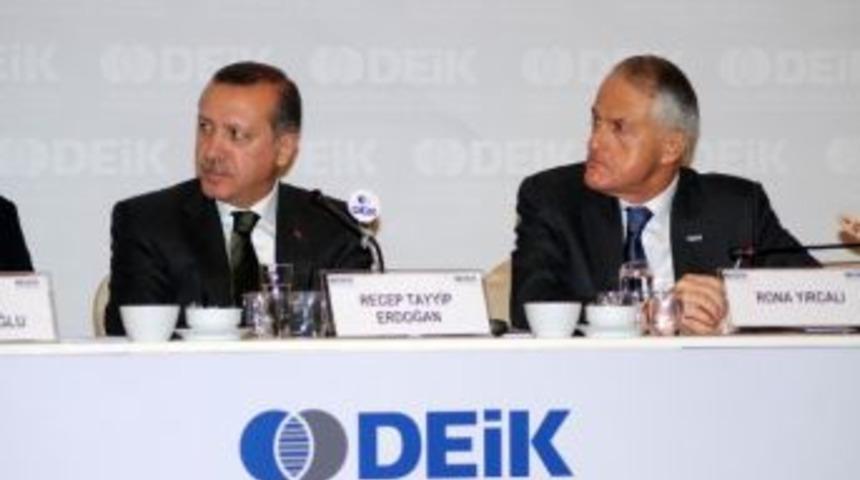 Cumhurbaşkanı Erdoğan&rsquo;a Yırcalı Eşlik Ediyor