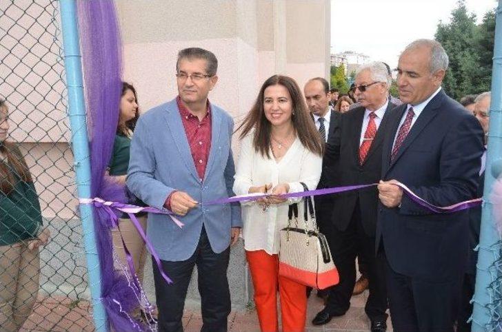 Çorlu Anadolu Lisesi Halı Sahası Törenle Açıldı
