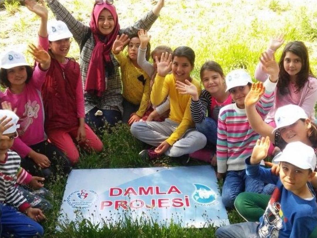 Gen&ccedil;ler &rsquo;damla Projesi&rsquo; İle G&ouml;n&uuml;llere Dokunuyor