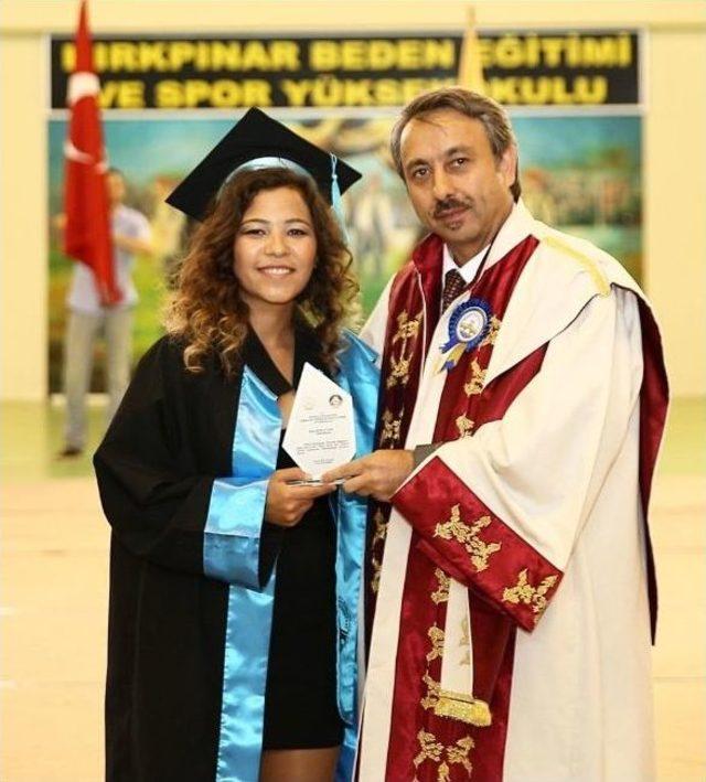 Trakya &Uuml;niversitesi&rsquo;nde Mezuniyet Heyecanı 2