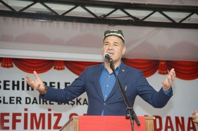 Başkan Sözlü, Türkistanlıların Coşkusuna Ortak Oldu