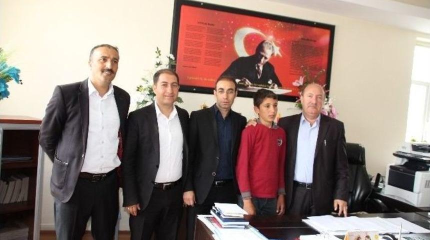 Vartolu &Ouml;ğrenci Muş&rsquo;u Temsil Edecek