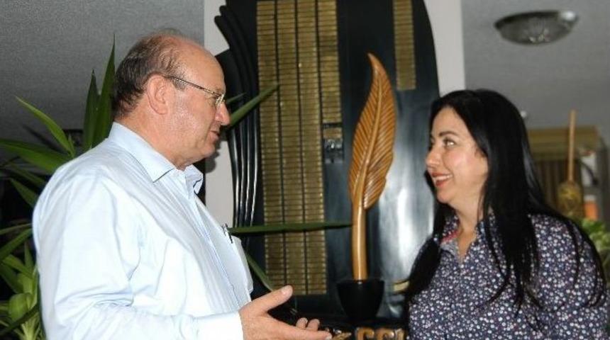 G&uuml;&ccedil;l&uuml; Kadın, G&uuml;&ccedil;l&uuml; Toplum İ&ccedil;in Kadına Medya Desteği Talebi