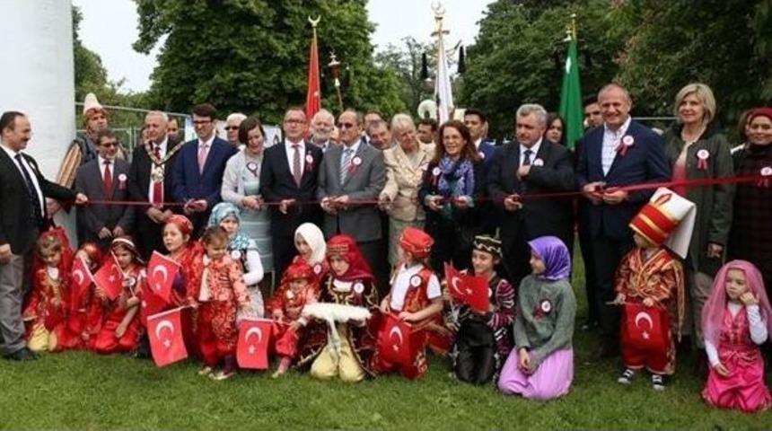 D&uuml;zce, İngiltere&rsquo;de B&uuml;y&uuml;k İlgi G&ouml;rd&uuml;