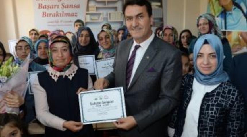 Ev Hanımlarına Pedagoji Eğitimi