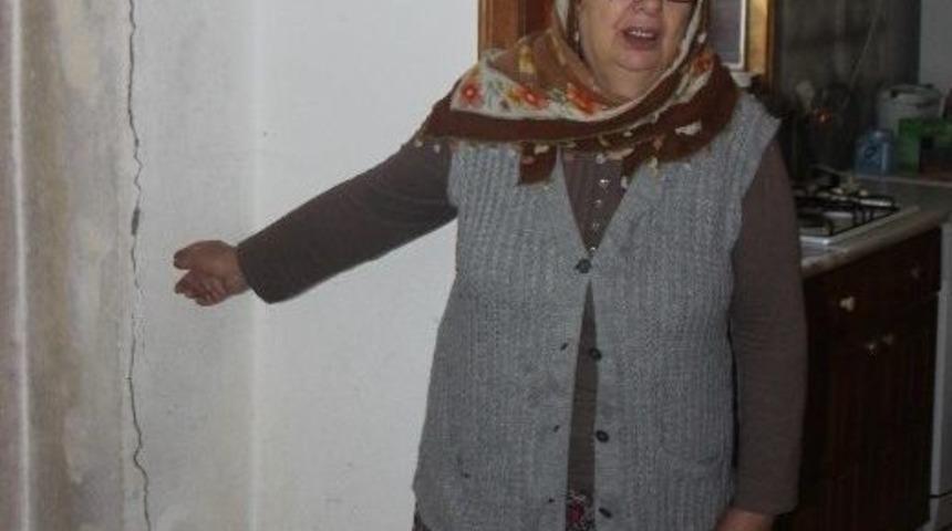 Evlerine Girmeye Korkuyorlar