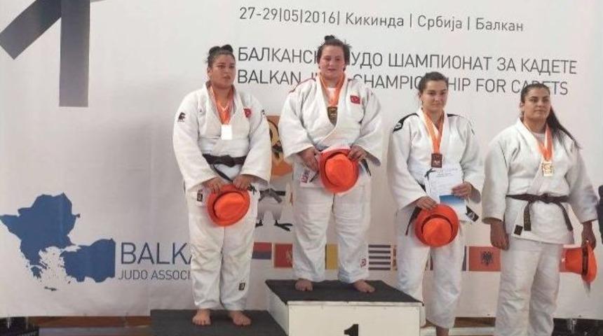 Rizeli K&uuml;branur&rsquo;dan Balkan İkinciliği