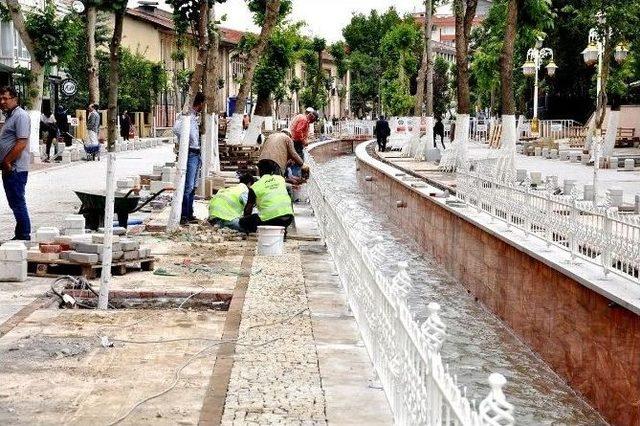 Kanalboyu&rsquo;nda Son R&ouml;tuşlar 1