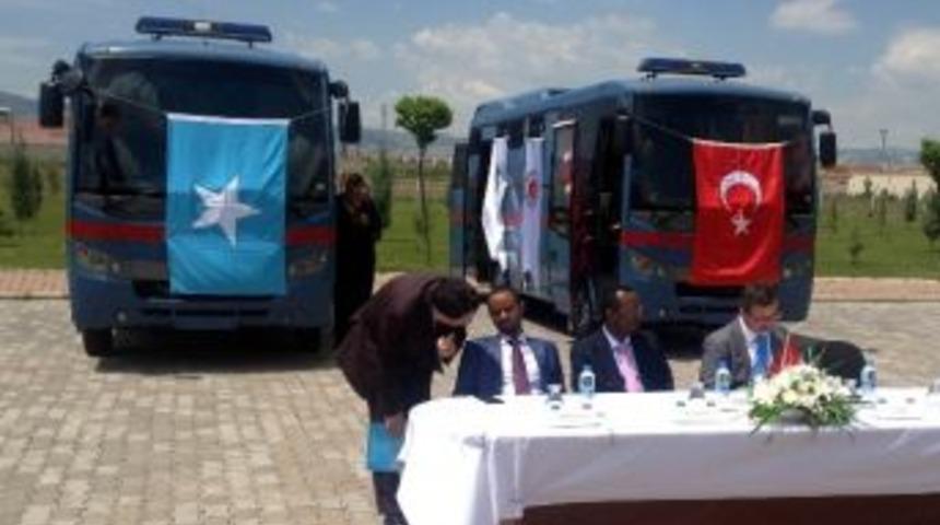 Adalet Bakanlığından Somali&rsquo;ye Cezaevi Ring Aracı