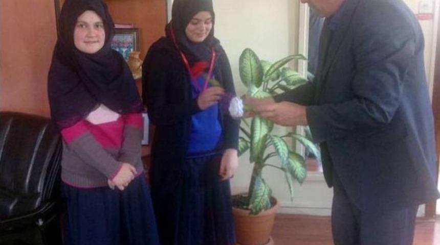 Siyer-i Nebi Ve Hafızlık Yarışmasının &Ouml;d&uuml;lleri Sahiplerini Buldu