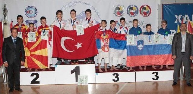 Milliler Balkanları Fethetti 1