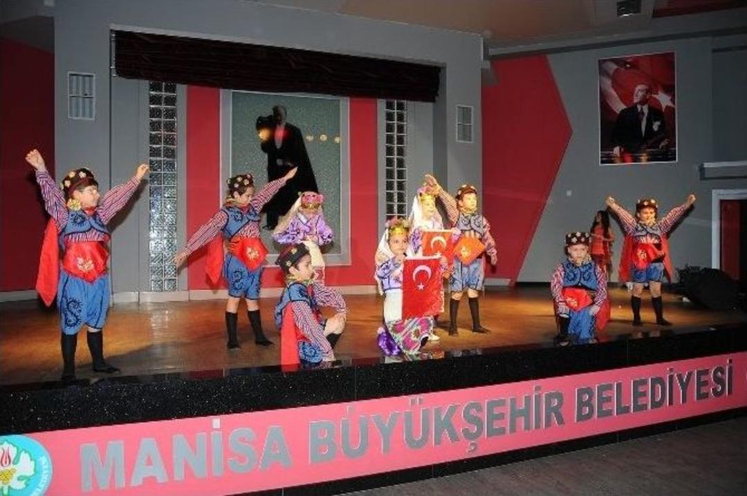 Minik &Ouml;ğrenciler H&uuml;nerlerini Sergiledi