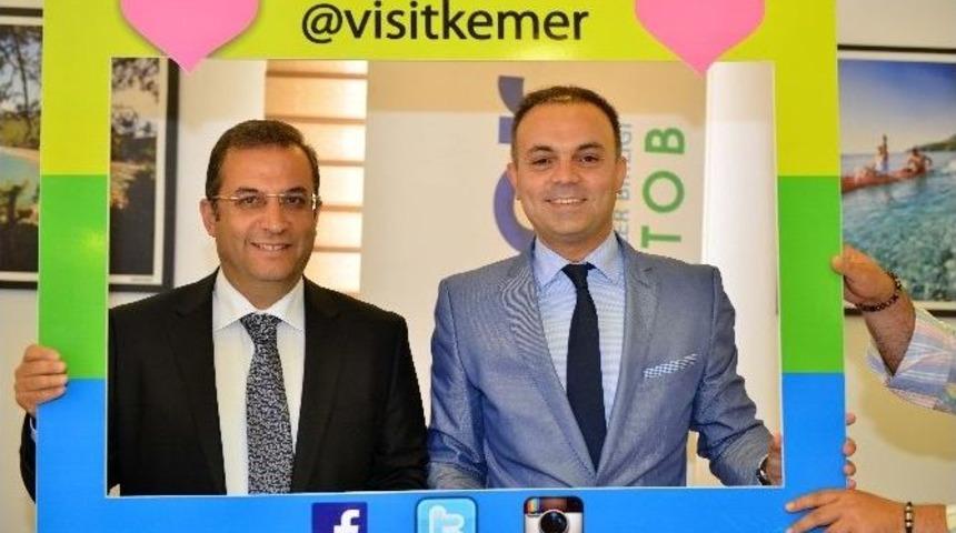 Vali T&uuml;rker, Ketob&rsquo;u Ziyaret Etti