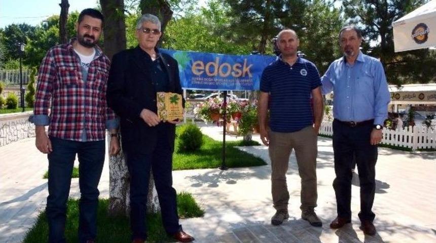 Doğal Yaşam Savaş&ccedil;ısı, &Ouml;d&uuml;l&uuml;n&uuml; Aldı