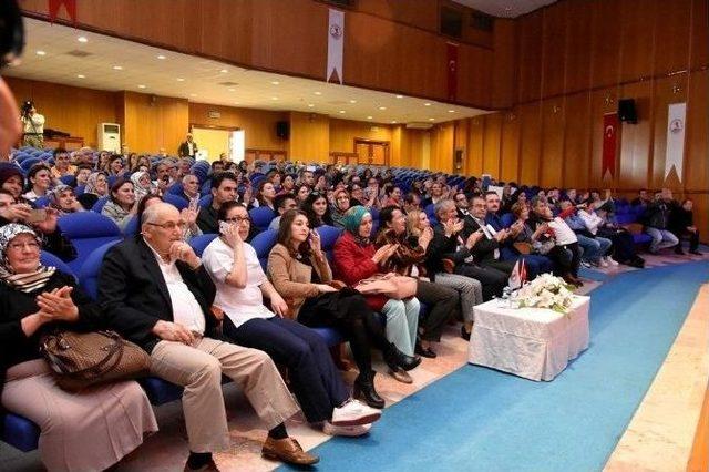 Om&uuml;&rsquo;n&uuml;n En K&uuml;&ccedil;&uuml;k Mezunları 1