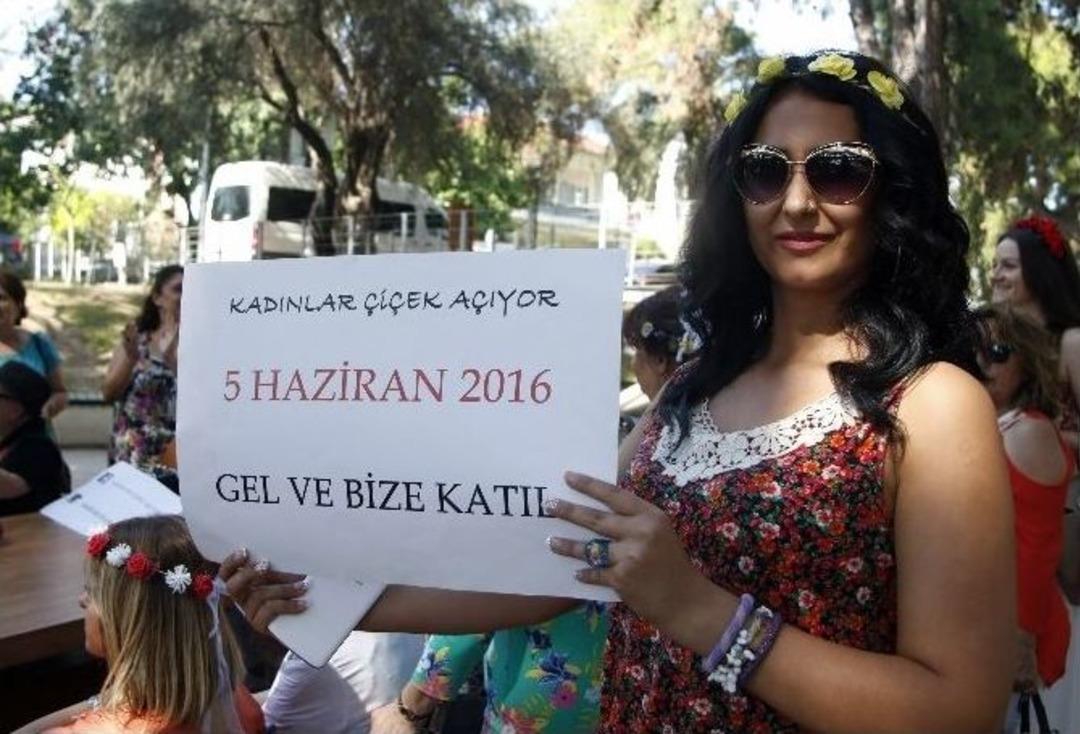 Antalya&rsquo;da Mutlu Kadınlar &Ouml;rg&uuml;tlenip Platform Kurdu