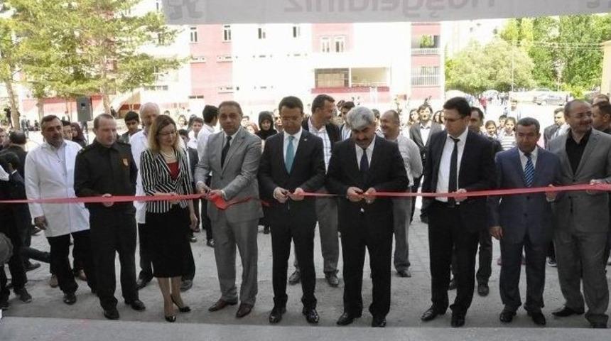 G&uuml;r&uuml;n&rsquo;de T&uuml;bitak 4006 Bilim Fuarı Sona Erdi