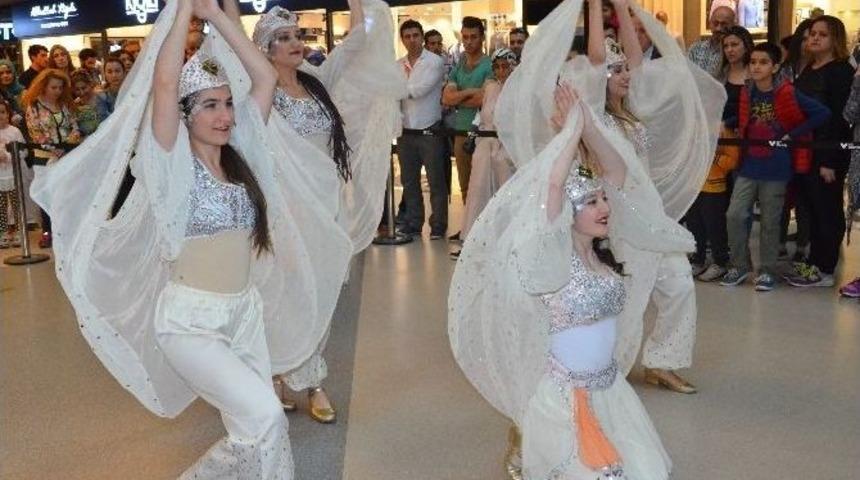 Dans Gösterileriyle Esas 67 Avm’de İlgi Gördüler