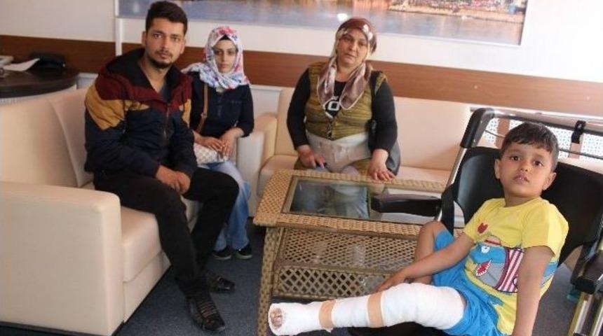 Sokakta Yaşayan Ailenin İmdadına Sağlık M&uuml;d&uuml;rl&uuml;ğ&uuml; Yetişti