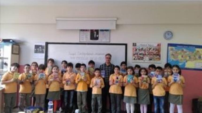 İstanbul&rsquo;dan &Ccedil;ıldır&rsquo;a Kitap Desteği