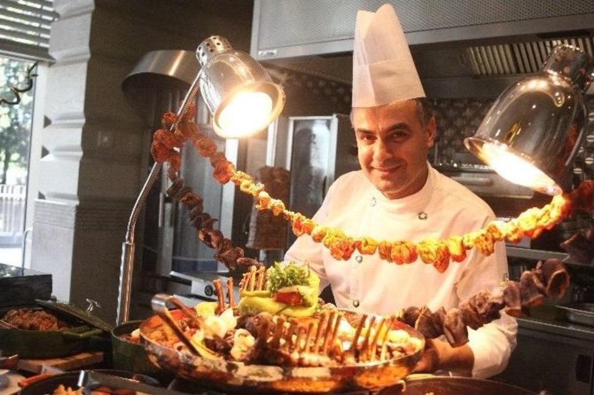 Sheraton Adana İftar Sofrasını Hazırladı