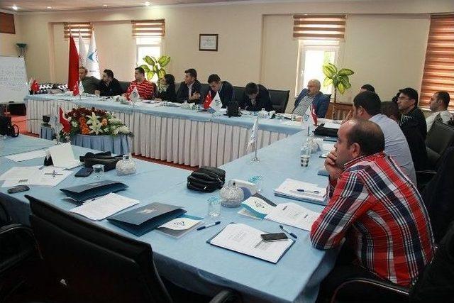 Ab Destekli Etki Analizi Eğitimlerinin İlki Erzurum’da Düzenlendi 1