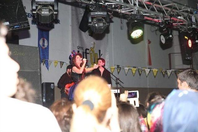 Gen&ccedil; Ufuk Lisesi&rsquo;nde İlk Mezuniyet Heyecanı 3