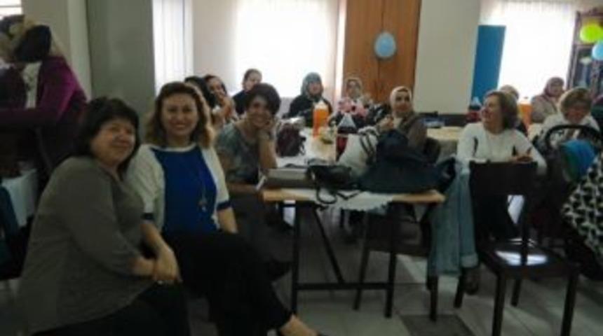 Nil&uuml;fer&rsquo;de El İzi Kadın Emeği Derneği Kuruldu