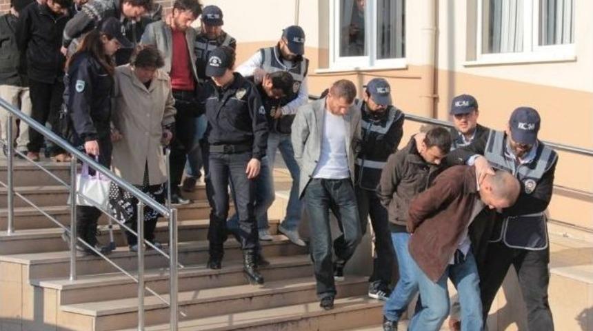 Hanım Ağa &Ccedil;etesi Davası Sil Baştan