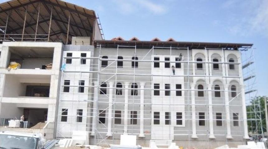 Osb Okulu Sel&ccedil;uklu Mimarisiyle Y&uuml;kseliyor