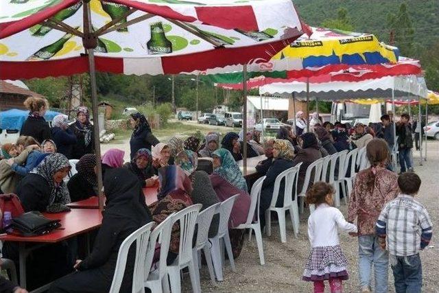 Bozüyük Aşağı Armutlu Köyü’nde Hıdrellez Programı