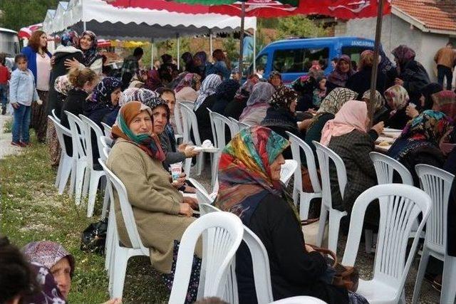 Bozüyük Aşağı Armutlu Köyü’nde Hıdrellez Programı