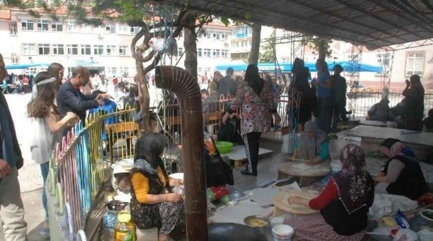 Tokat Gop Ortaokulu&rsquo;nda "2. Bahar Şenliği"