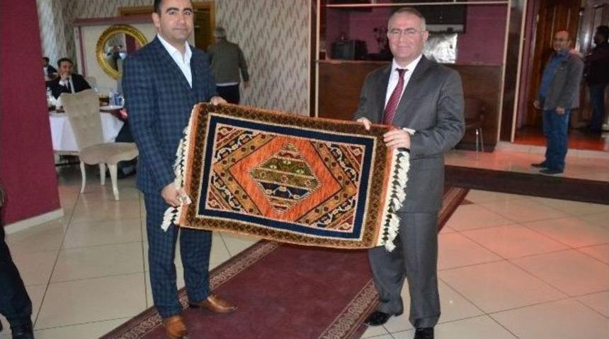 Demirkıran&rsquo;ın Onuruna Veda Yemeği