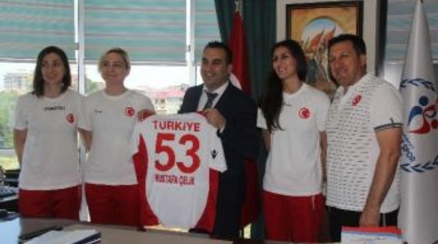 Bayan Milliler Rize&rsquo;de Tarih Yazacak