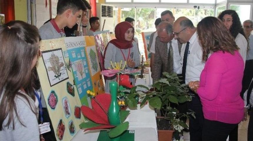 &Ouml;ğrencilerden &ldquo;d&uuml;ş Gezginlerinin Bilim D&uuml;nyasına Yolculuğu&rdquo; Sergisi